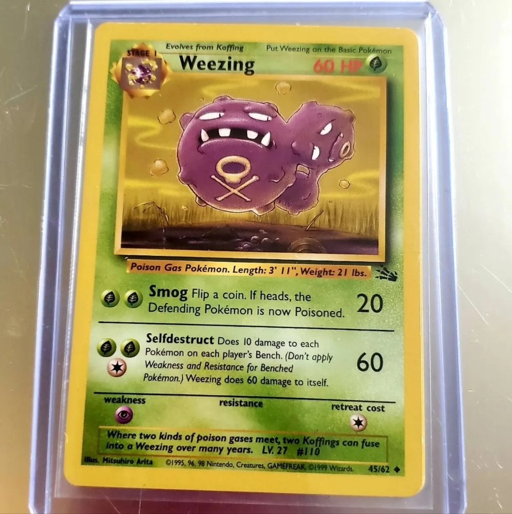 1999 Pokemon Card WEEZING - Fossil Set - 45/62 - Uncommon Rare